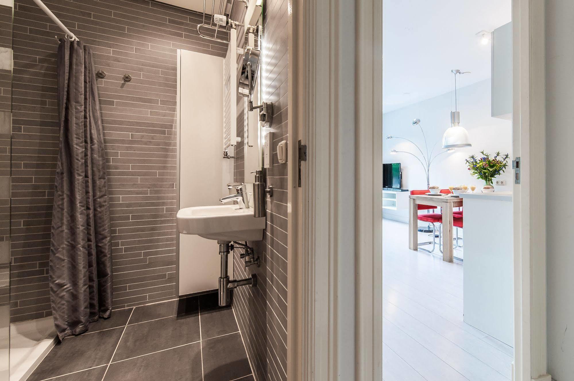 Short Stay Group Dapper Market Serviced Apartments Amsterdam Exterior foto